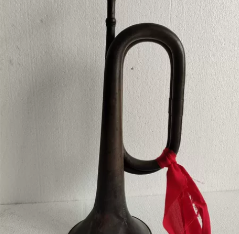 老铜号,品相好,包老,喜欢询价 感兴趣的话...