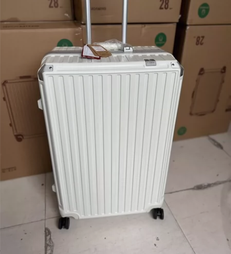 漫游28寸 全新正品微瑕白色，黑色，银色，...