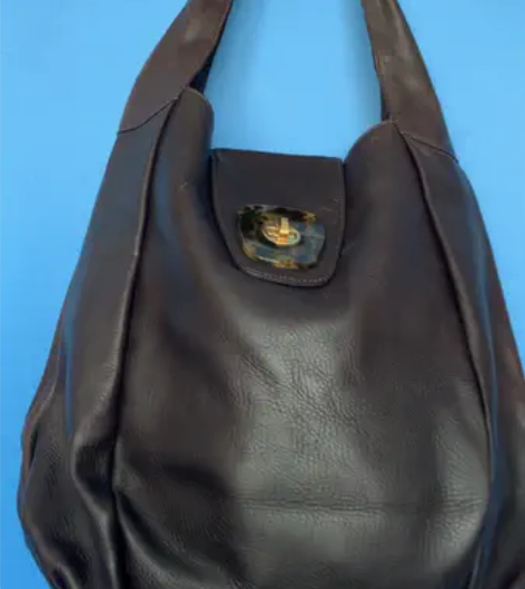 MaxMara包包  单肩包 棕色  非常...