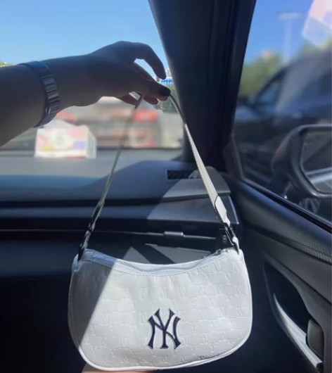 mlb腋下包压花工艺休闲百搭手机包单肩包 ...