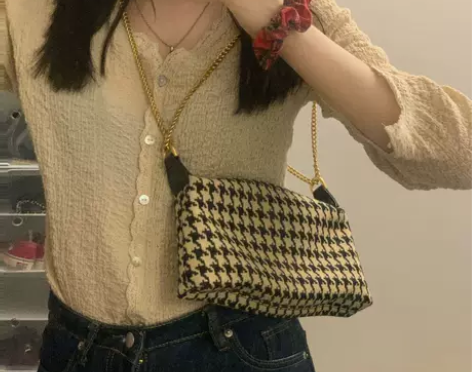 YMBHZ 千鸟格软面流浪包女新款斜挎小布...