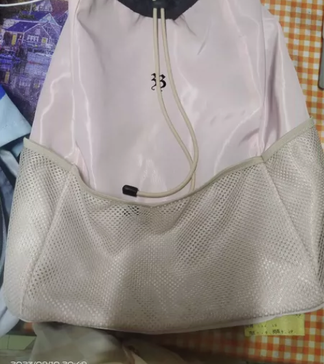 书包 九成新 防水 感兴趣的话点“我想要”...