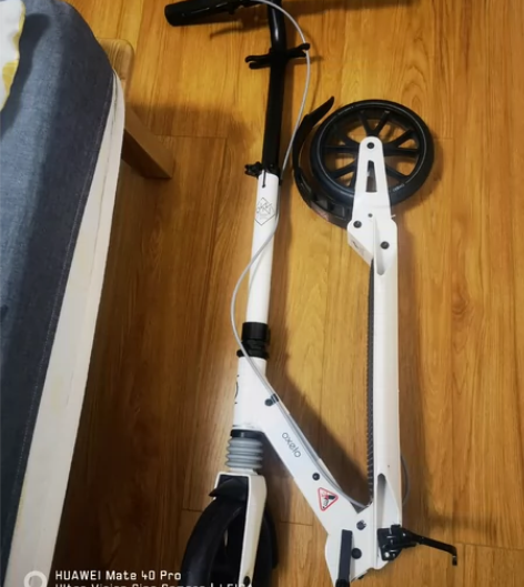 在迪卡侬买的，娃娃滑了几次就没有滑过了。现...