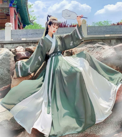 全新剪标，仅试穿 感兴趣的话点“我想要”和...