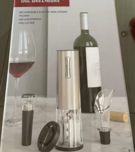 全新电动开瓶器礼盒套装,包含电动开瓶器,割...