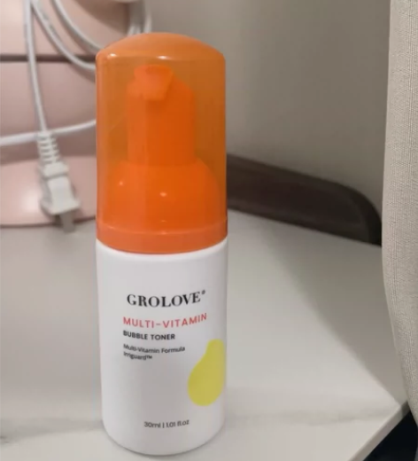 买歌如兰祛痘精华送的,歌如兰多重维他命泡泡...