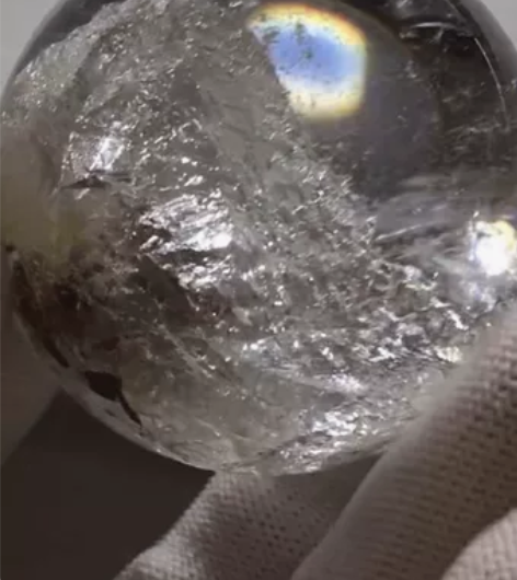 天然水晶包裹大颗晶中晶水晶球 晶体通透 立...
