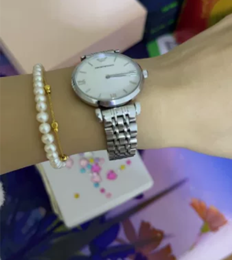 好早以前的了 我取了两块 手表放太久了买了...