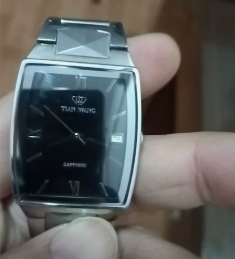 天王手表，自带.9新二手物品功能全不退，慎...