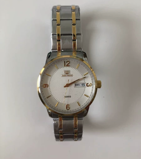 全新天王表特价促销石英男表直径40mm，3...