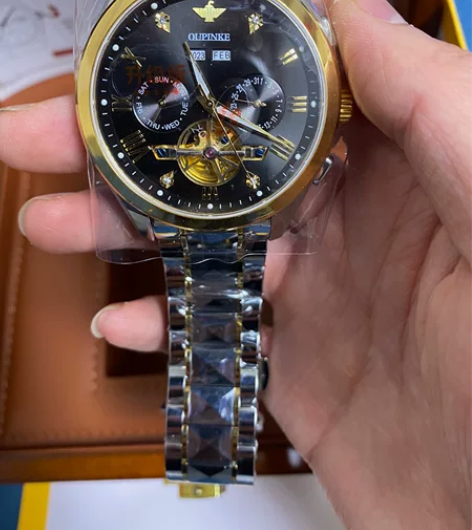 欧品客手表，全新，未拆封，喜欢私聊 感兴趣...