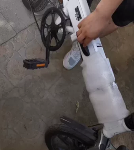 正步新国标折叠电动自行车超轻迷你小型代步便...