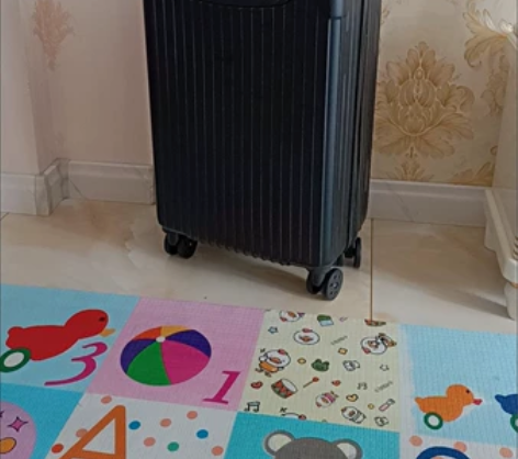 仓库到期清货加厚大容量万向轮密码拉杆箱拉杆...