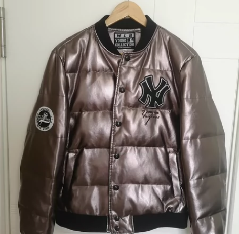 NY羽绒棒球服，枪色，男女同款 尾单就一件...