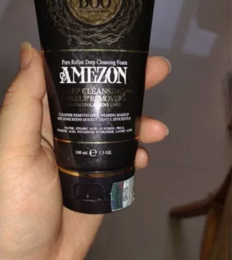 泰国VOODOO黑蛇毒洗面奶适合油性、混合...