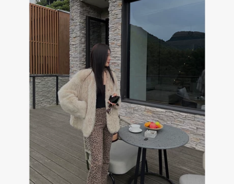 付智恩 夜巴黎 进口托斯卡纳皮毛一体女V领...