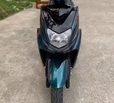 二手摩托车 踏板车 变色龙 雅马哈尚领12...