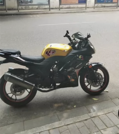 鹏城150，动力十足 排量0.149 增加...