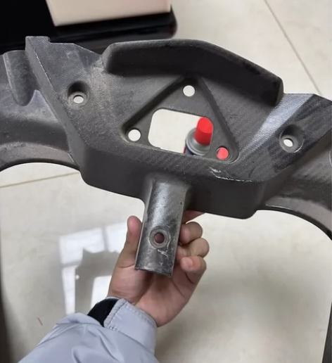 gpr150改装碳纤维外壳 车卖了东西就下...