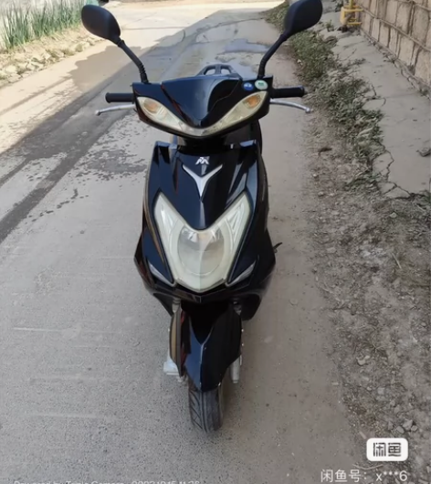 飞鹰踏板 改加温把手led大灯 有牌无手续...