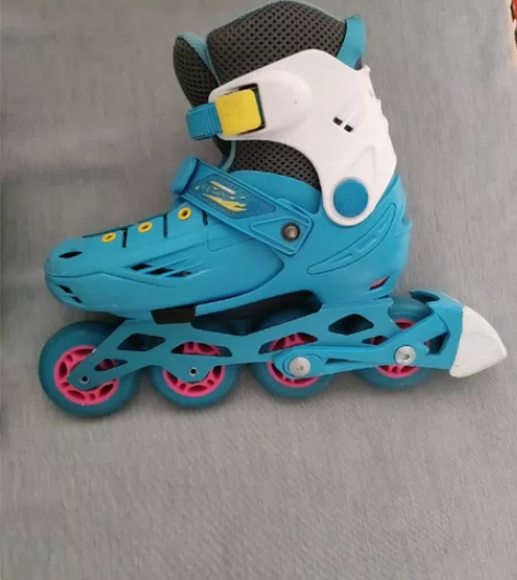 action轮滑鞋动感精灵2轮滑初学者。我...