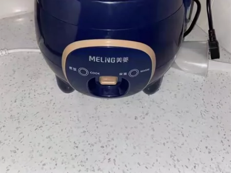 工厂清仓处理全新多功能智能电饭煲家用老品牌...