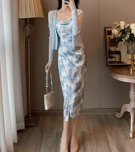 法式复古温柔高级感小众碎花吊带连衣裙收腰显...