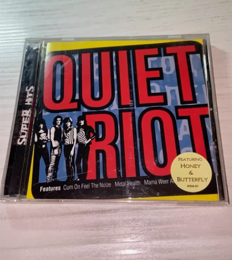 Quiet Riot Super Hits...