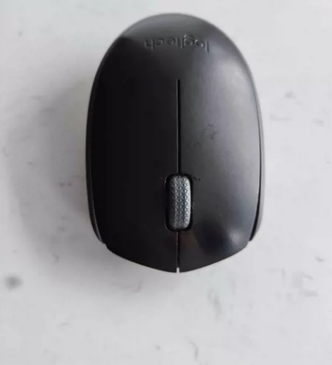 罗技M171鼠标 自用一年，现低价出售，有...