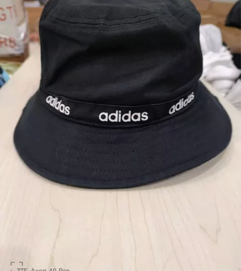 Adidas阿迪达斯黑色成人渔夫帽＇ 感兴...