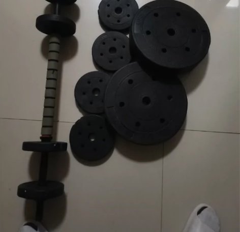 健身静音哑铃，有中间连接杆可做成杠铃，可增...