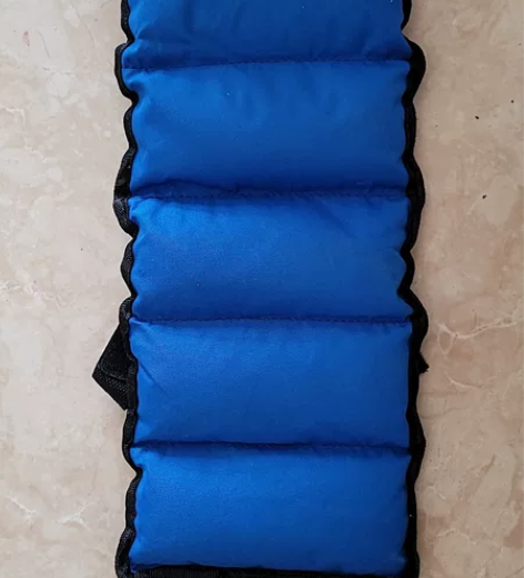 一副4kg的绑腿沙袋。买来就用过几次，然后...