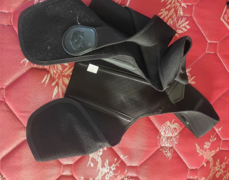 背背佳   淘宝买到一百多   用了一次 ...