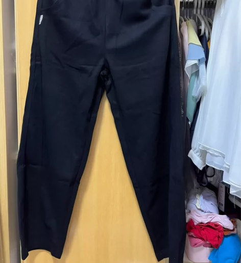 秋天运动长裤 全新有包装 黑色 m码数 腰...