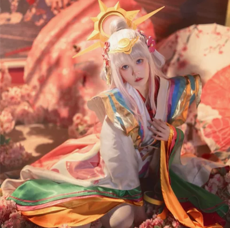 预出主出次换娜可露露前尘镜cos服 衣服配...