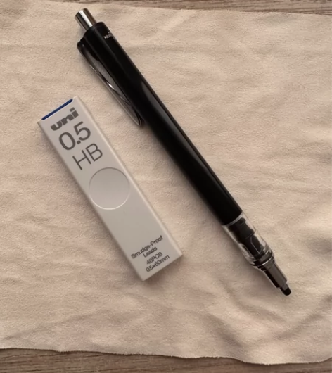 uni三菱自动旋转铅笔加三菱笔芯HB 爽快...