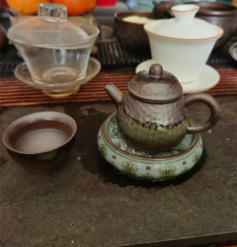 #壶 粗陶清水锤纹小掌心壶，60cc左右，...