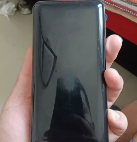 二手充电宝 感兴趣的话点“我想要”和我私聊...