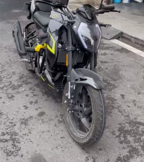 23年5月出厂贝纳利150s 900公里准...