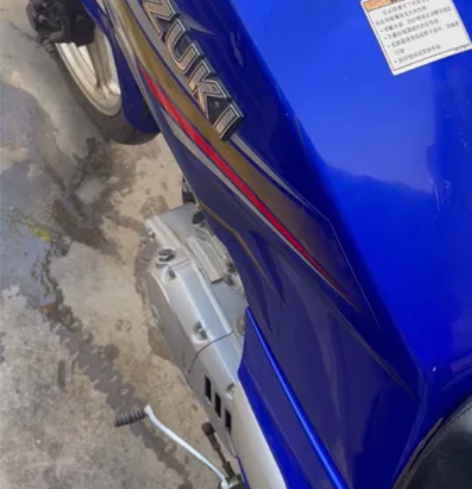 16年国三铃木钻豹125摩托车，成色好，高...