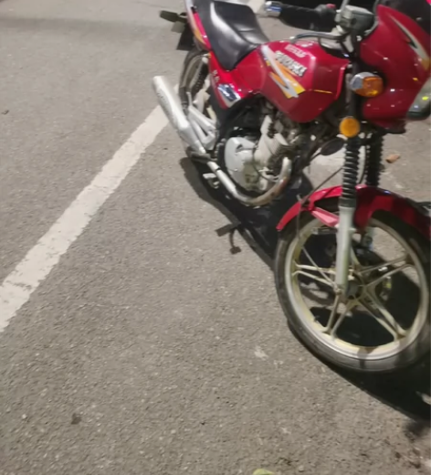 二手铃木钻豹摩托车转让有证，不想骑了功能多...