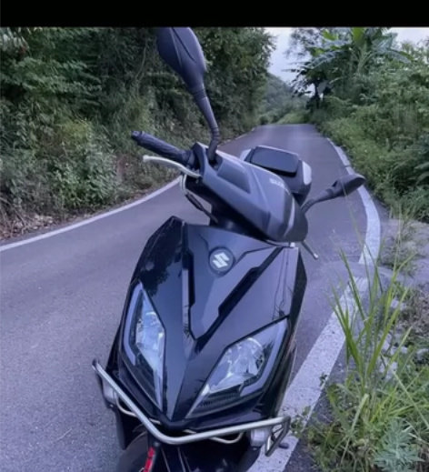 铃木UY125踏板摩托车，2019款 65...