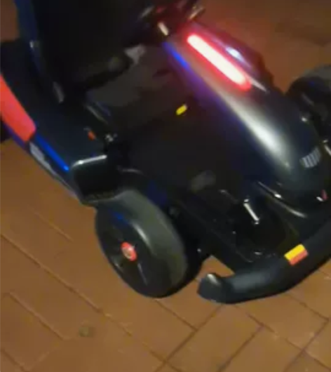 电动漂移卡丁车，孩子玩了有20多次吧，几乎...