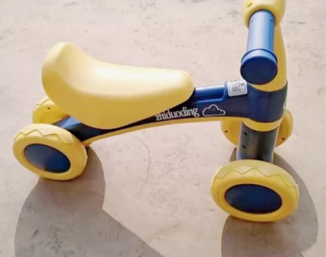 儿童平衡车新款三轮滑步车1-3岁小孩男女孩...