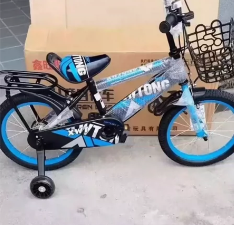 （朋友店不干了）处理8台 全新儿童自行车3...