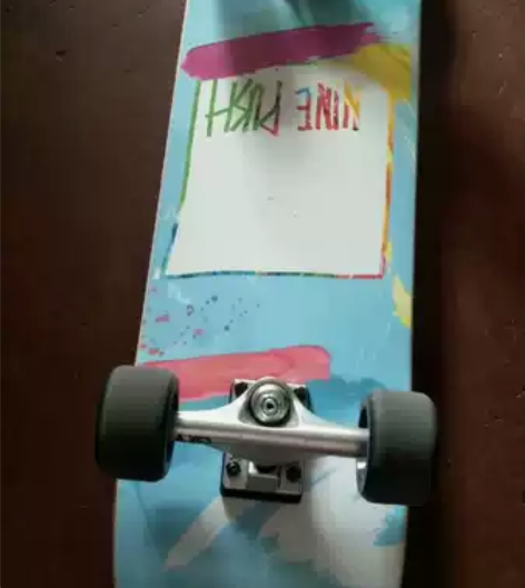 出售专业双翘滑板，刷街板，专业滑板 沸点n...