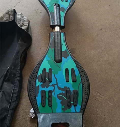 儿童玩具，轮滑，滑板 感兴趣的话点“我想要...