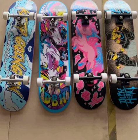 全新Dbh专业滑板套装3.2，尺寸8.0，...