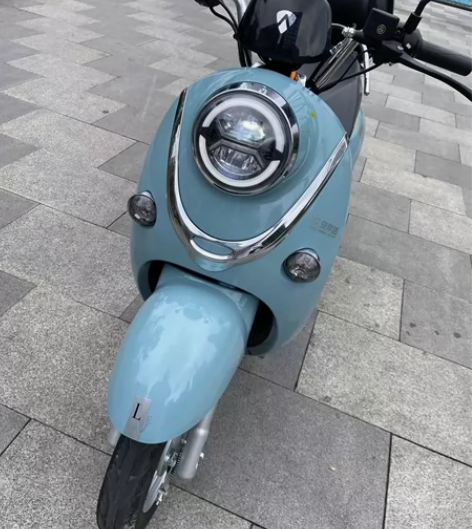 今年8月买的电动车转让，成色如图，9成新，...