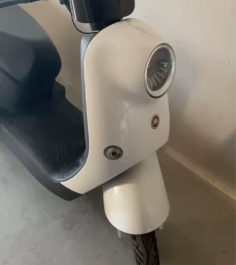 爱玛电动车几乎全新仅使用二个多月,电池是6...